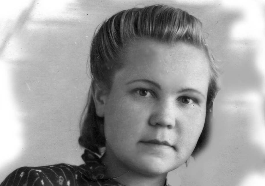 Мария Сосновских (после военное фото).