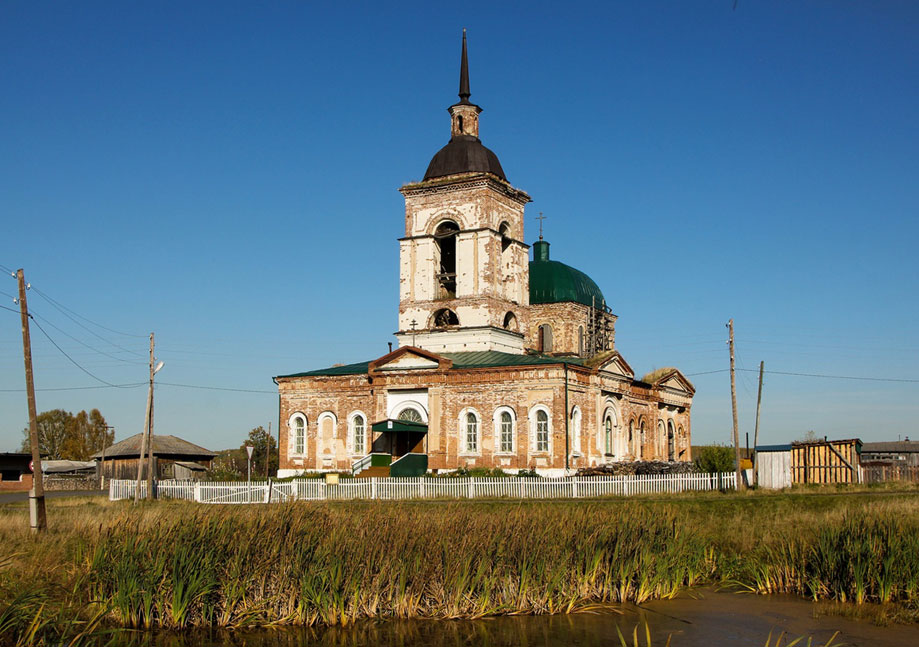 Харловская церковь, осень 2018 г.
